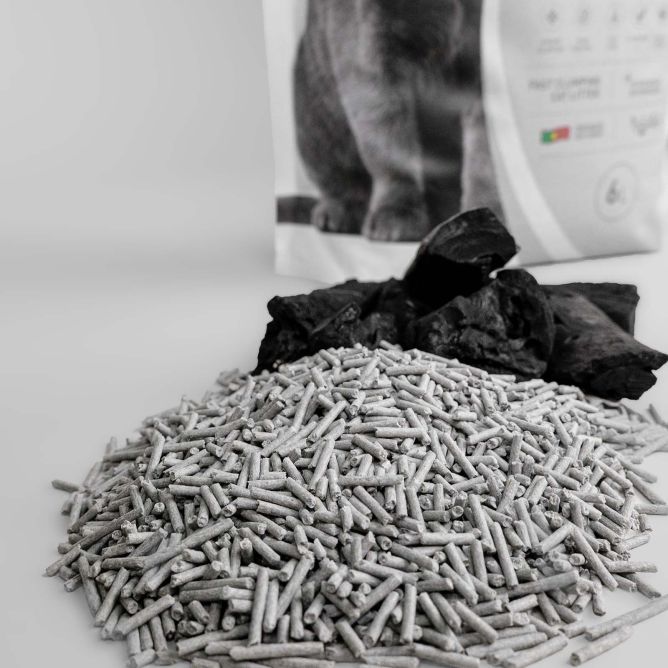 Weego kaķu pakaiši CHARCOAL TOFU, 6L