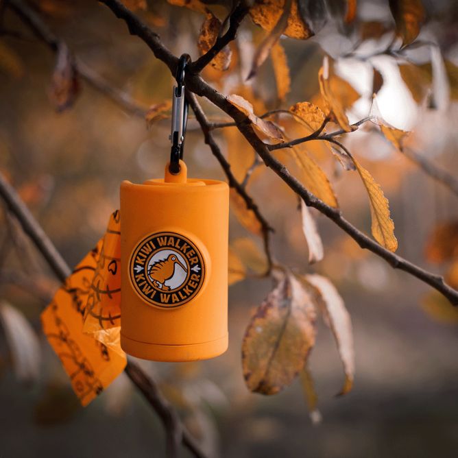 Kiwi Walker izkārnījumu maisiņu turētājs, zaļš