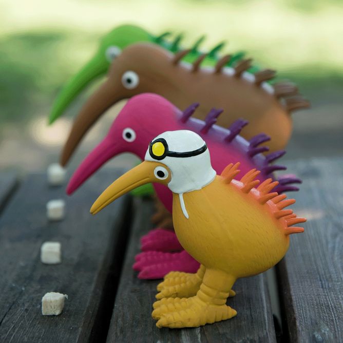 Kiwi Walker WHISTLE lateksa rotaļlieta ar sarkanu ķiveri, One size, oranža